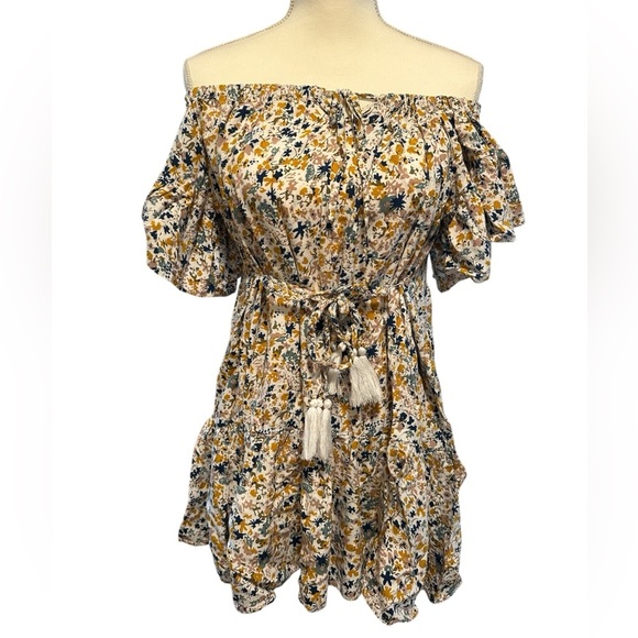Cynthia Rowley Floral Off Shoulder Puff Sleeve Tiered Mini Dress Size Small - Picture 1 of 6
